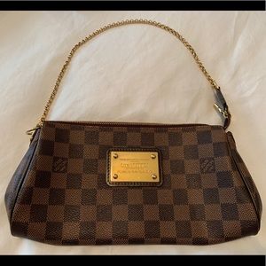 Louis Vuitton Eva Damier Clutch